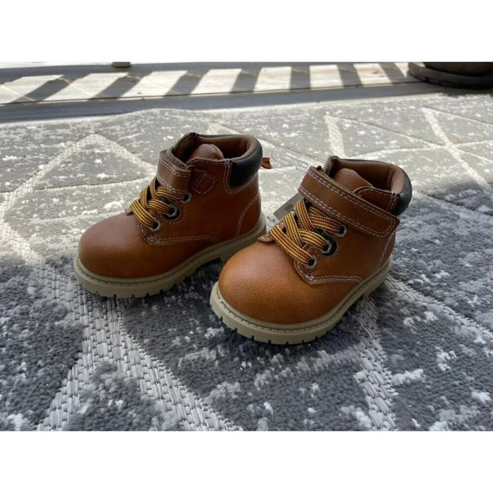 Kids boots